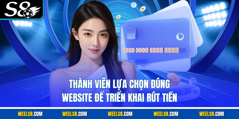 Người chơi đăng nhập tài khoản để giao dịch